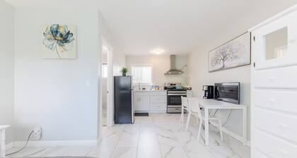 Beautiful Brand New Studio Arcadia-B