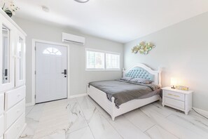 1 bedroom, iron/ironing board, WiFi