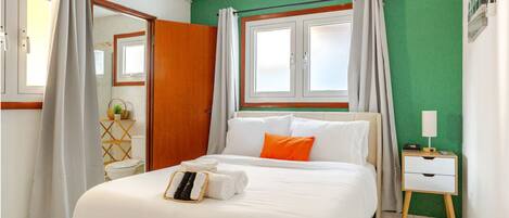 1 bedroom, iron/ironing board, free WiFi, bed sheets