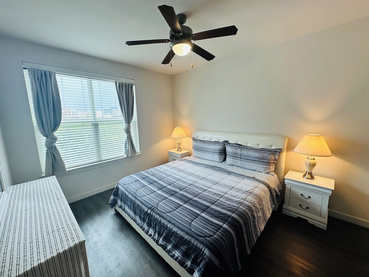 Photo 5 of Charming 2-bedroom in Houston Medical Center Next to NRG Stadium