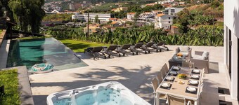 Garden Villa – Luxury Retreat with Pool & Views