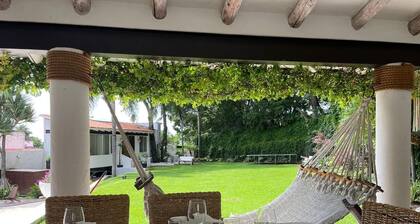 Casa Paraíso en la ciudad de la eterna primavera