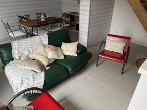 Living area - Country house 20 minutes from Puy du Fou (Mortagne-sur-Sèvre)