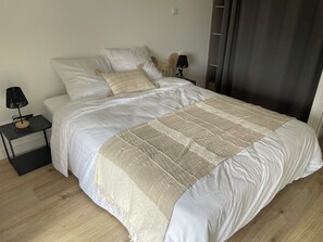 3 chambres, draps fournis