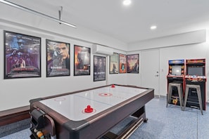 Games room - Private Pickleball Court, Pool/Spa, Game Room!  Luxe Furnishings! (Indio)