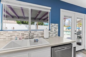 Interior - Private Pickleball Court, Pool/Spa, Game Room!  Luxe Furnishings! (Indio)