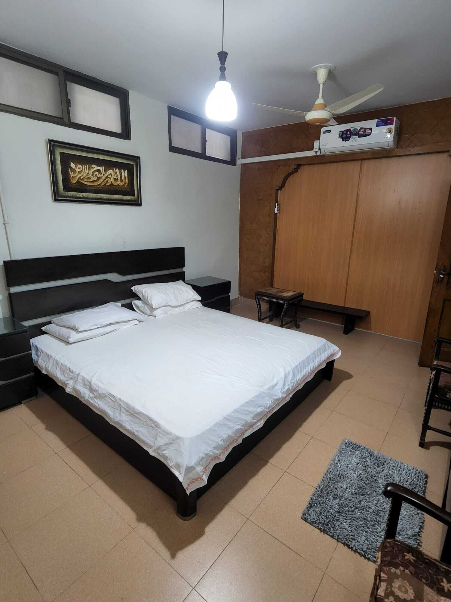 3 habitaciones, tabla de planchar con plancha y wifi gratis 