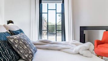 1 bedroom, desk, iron/ironing board, free WiFi