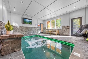 Piscine couverte, piscine chauffée