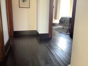 3 chambres, accès à Internet, literie fournie