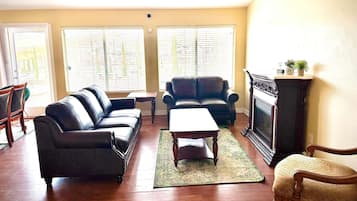 獨棟房屋 | 起居區