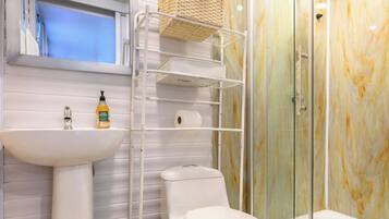 Doppia Standard, vista montagna | Bagno