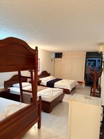 Desk, laptop workspace, free WiFi