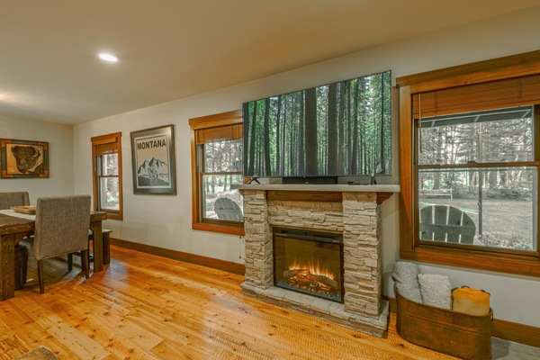 Cabin, Multiple Beds, Patio (Spotted Bear Cabin) | Interior