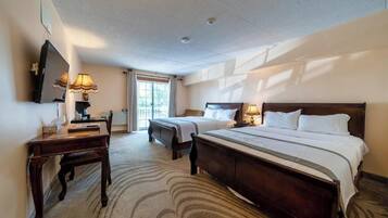 2 slaapkamers, een strijkplank/strijkijzer, internet, beddengoed