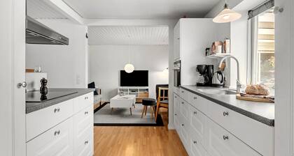 Pet friendly home in Farsø with house a panoramic view