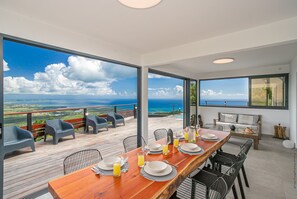 Dining - Luxury villa for 10 with amazing views (Le Diamant)