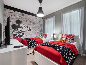 4 chambres, fer et planche à repasser, Wi-Fi
