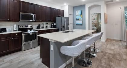 ⭐ Magic Stay Villa
4 BR Home Near Disney-EXTREMELY CLEAN/GREAT LOCATION