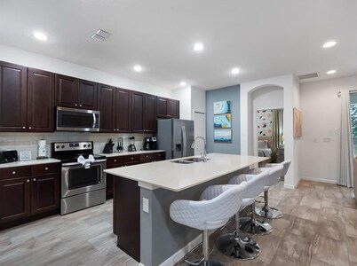 ⭐ Magic Stay Villa 4 BR Home Near Disney-EXTREMELY CLEAN/GREAT LOCATION