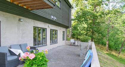 Nice apartment in Saltsjö boo with house a panoramic view