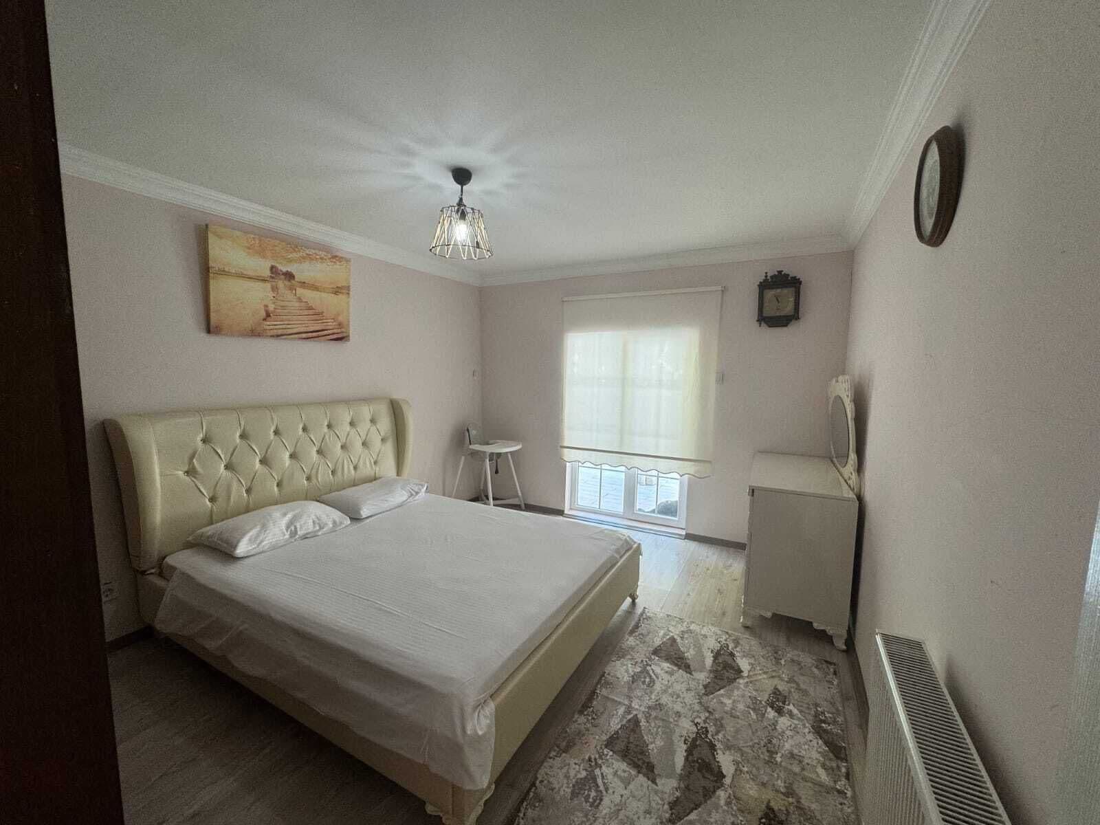 Villa Familiale, vue piscine | Chambres insonorisées, fer et planche à repasser, Wi-Fi gratuit