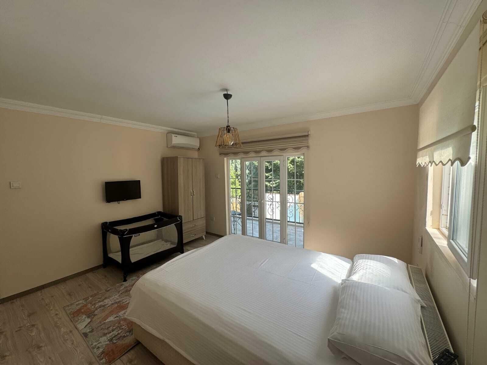 Family Villa, Pool View | Soundproofing, iron/ironing board, free WiFi