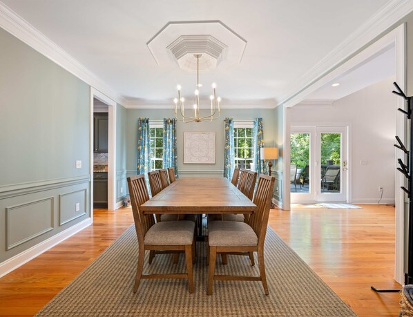 House, Multiple Beds, Patio, Garden View (Thompson's Station Serenity) | Dining