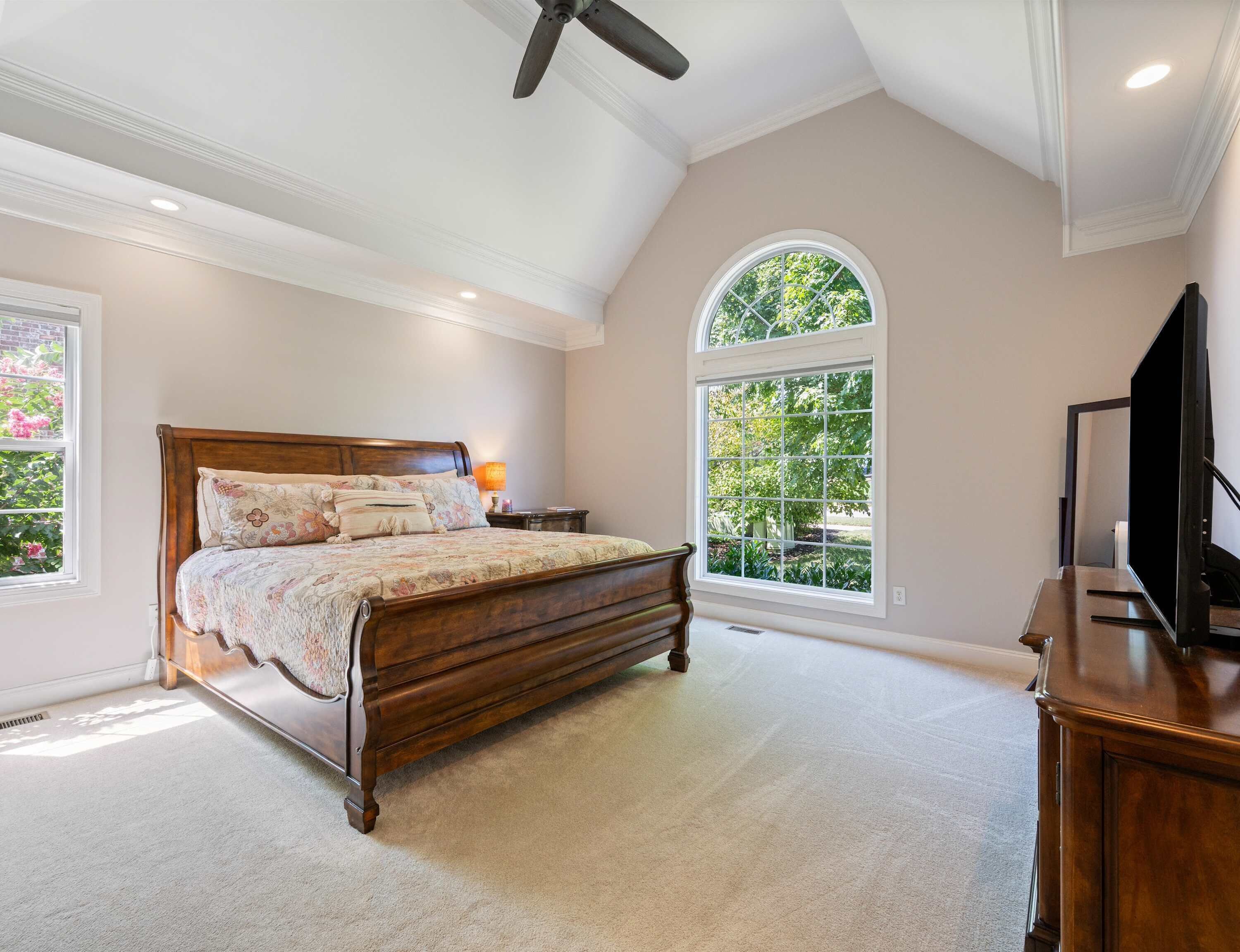 House, Multiple Beds, Patio, Garden View (Thompson's Station Serenity) | 4 bedrooms, desk, laptop workspace, individually decorated