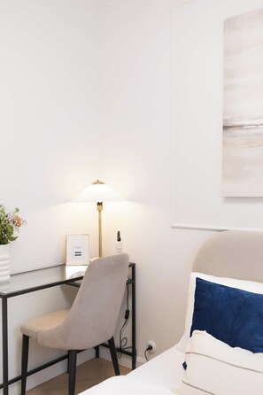 1 bedroom, iron/ironing board, WiFi, bed sheets - Modern studio in Katowice l Central location - self-check in 24/7 (Katowice)