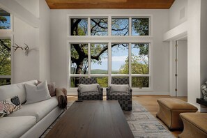 TV, fireplace, video games