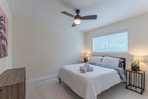 2 bedrooms, iron/ironing board, free WiFi, bed sheets