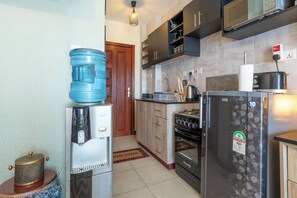 Microwave, oven, stovetop