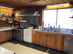 Oven, stovetop