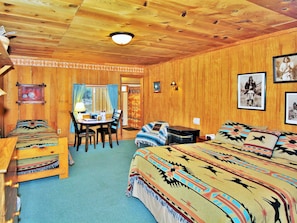 5 bedrooms, bed sheets