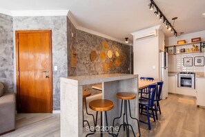 基础公寓 | 用餐