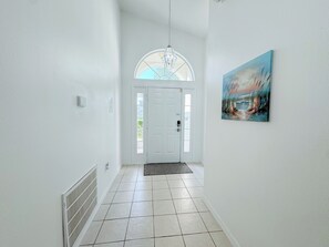 Interior - Recently Renovated Pool Home Near WDW (Davenport)