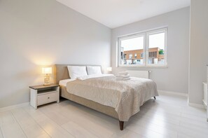 2 Schlafzimmer, Bügeleisen/Bügelbrett, WLAN, Bettwäsche