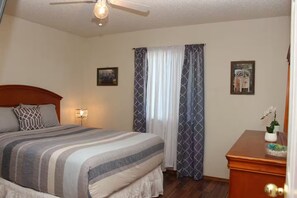 4 bedrooms, iron/ironing board, travel cot, free WiFi