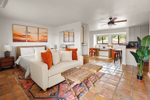 1 bedroom, WiFi, bed sheets