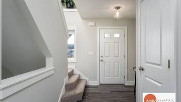 House | 4 bedrooms, Internet