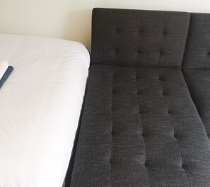 1 chambre, fer et planche à repasser, Wi-Fi gratuit, draps fournis