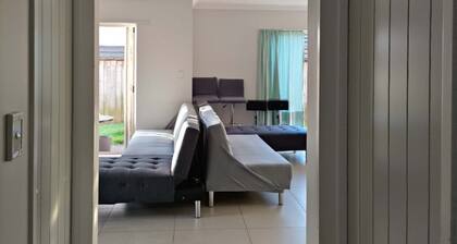 5 Bedroom House, 82A Richardson Road, Mt Albert, Auckland