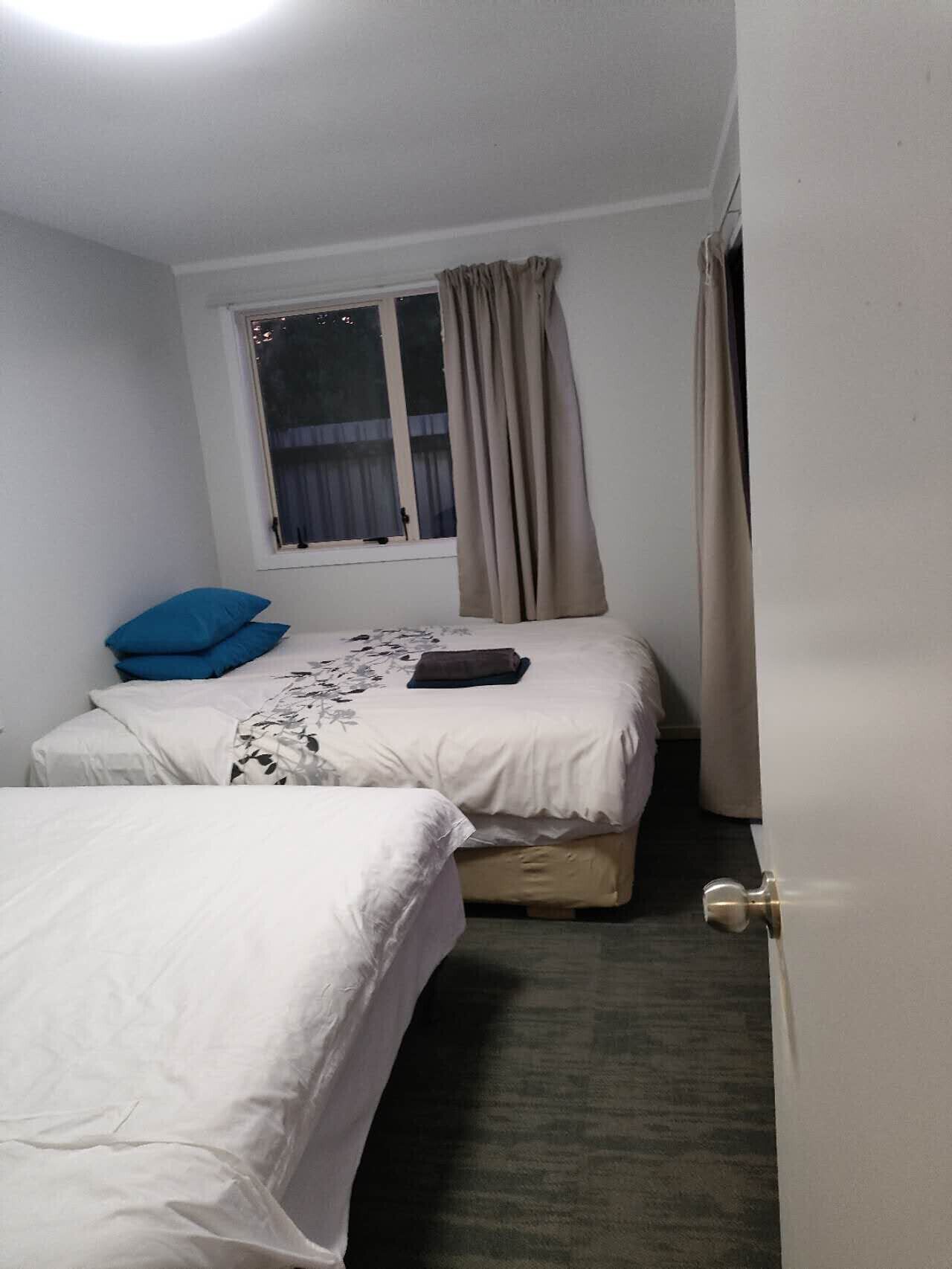 3 bedrooms, free WiFi, bed sheets