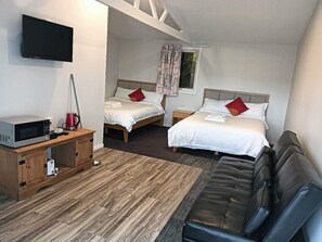 1 bedroom, free WiFi
