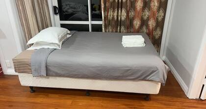 3 bedroom House, 12 Plyllis st