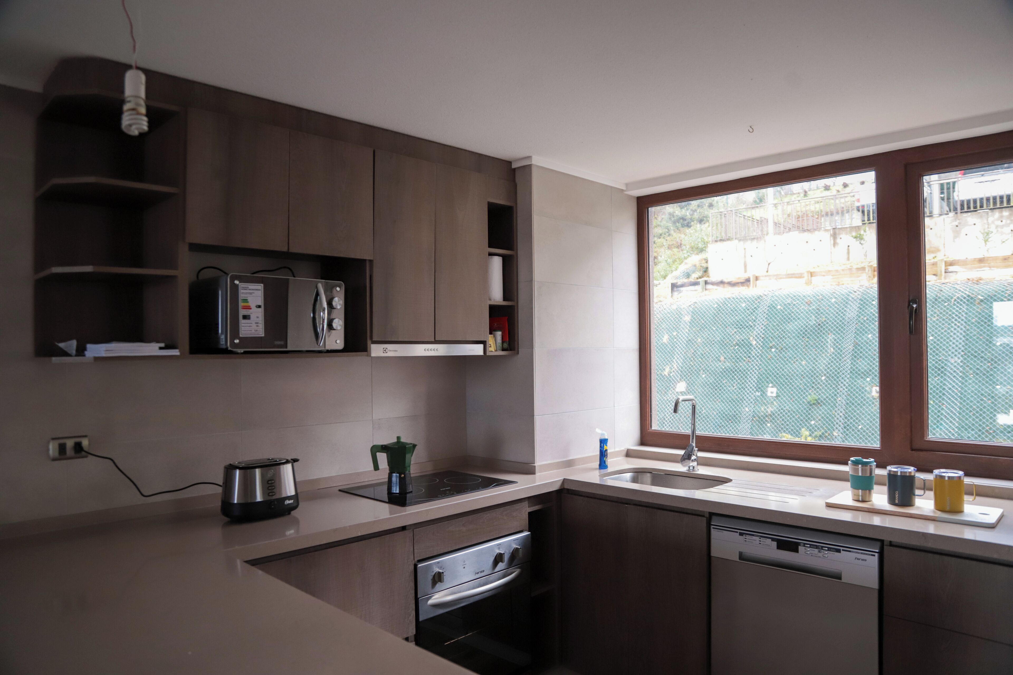 Microwave, oven, dishwasher