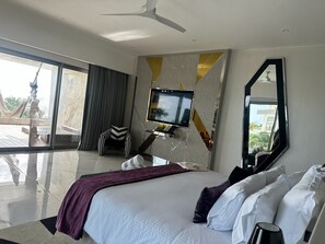 1 bedroom, iron/ironing board, internet, bed sheets