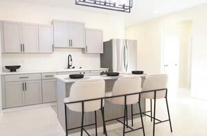 Four, plaque de cuisson