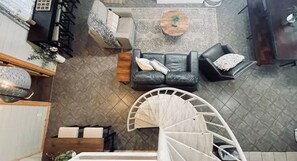 Interior - Charming 2-bedroom cottage/cabin in serene Cookson, Ok right on Lake Tenkiller. (Cookson)